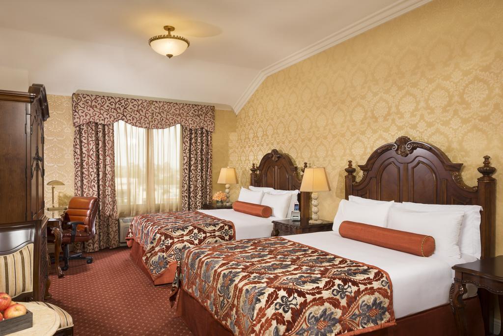 Ayres Hotel Manhattan Beach Хоторн Стая снимка
