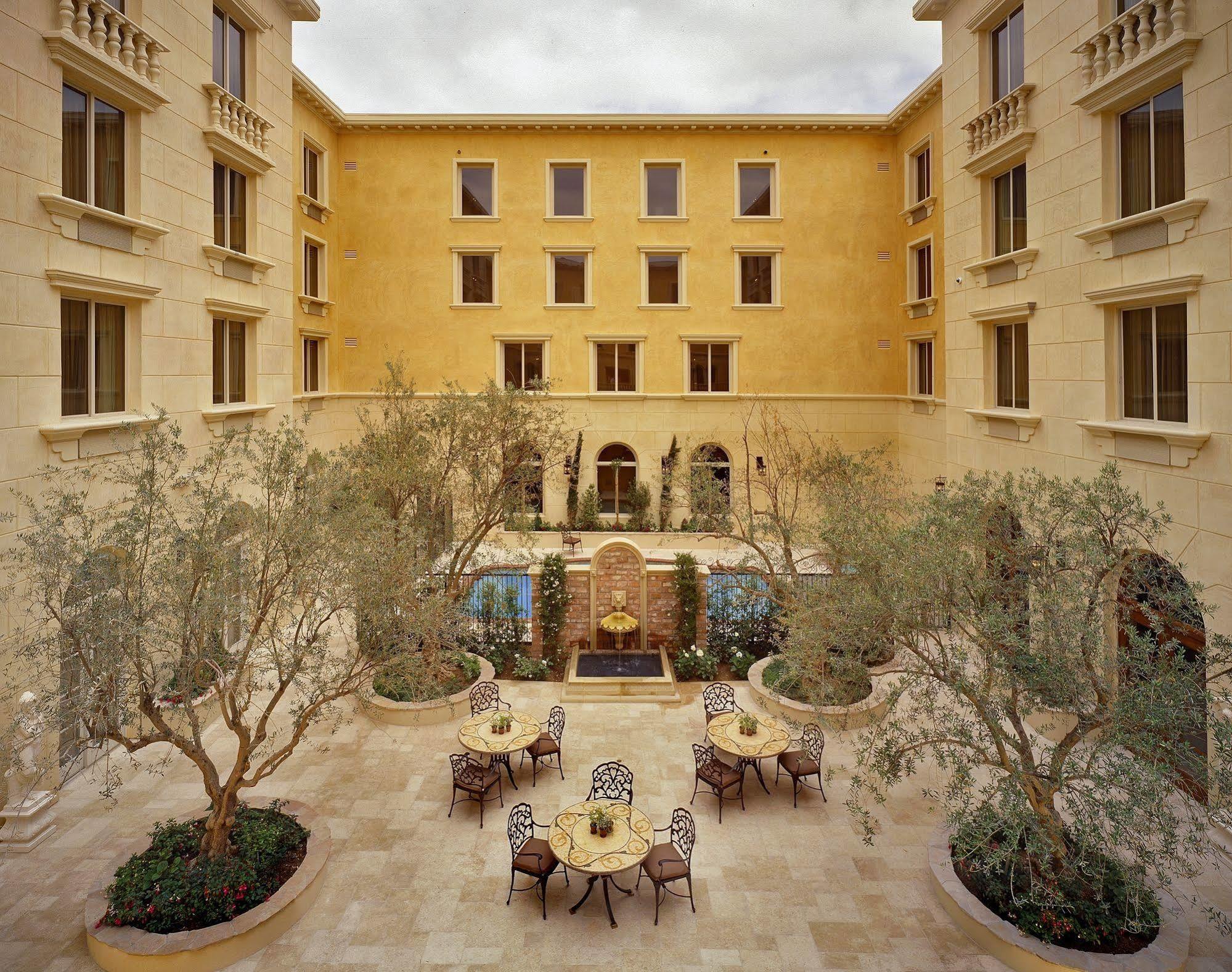Ayres Hotel Manhattan Beach Хоторн Ресторант снимка