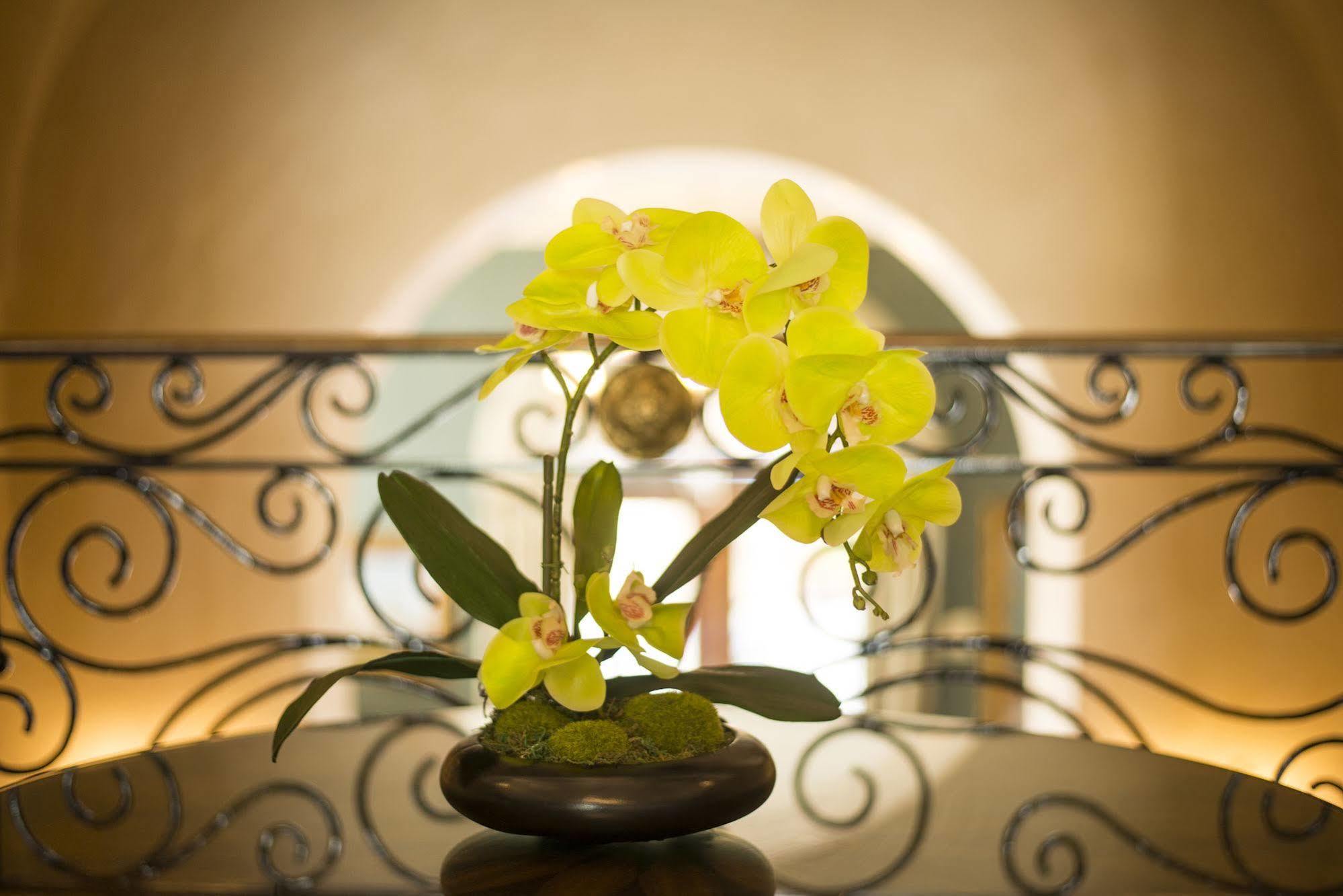 Ayres Hotel Manhattan Beach Хоторн Екстериор снимка